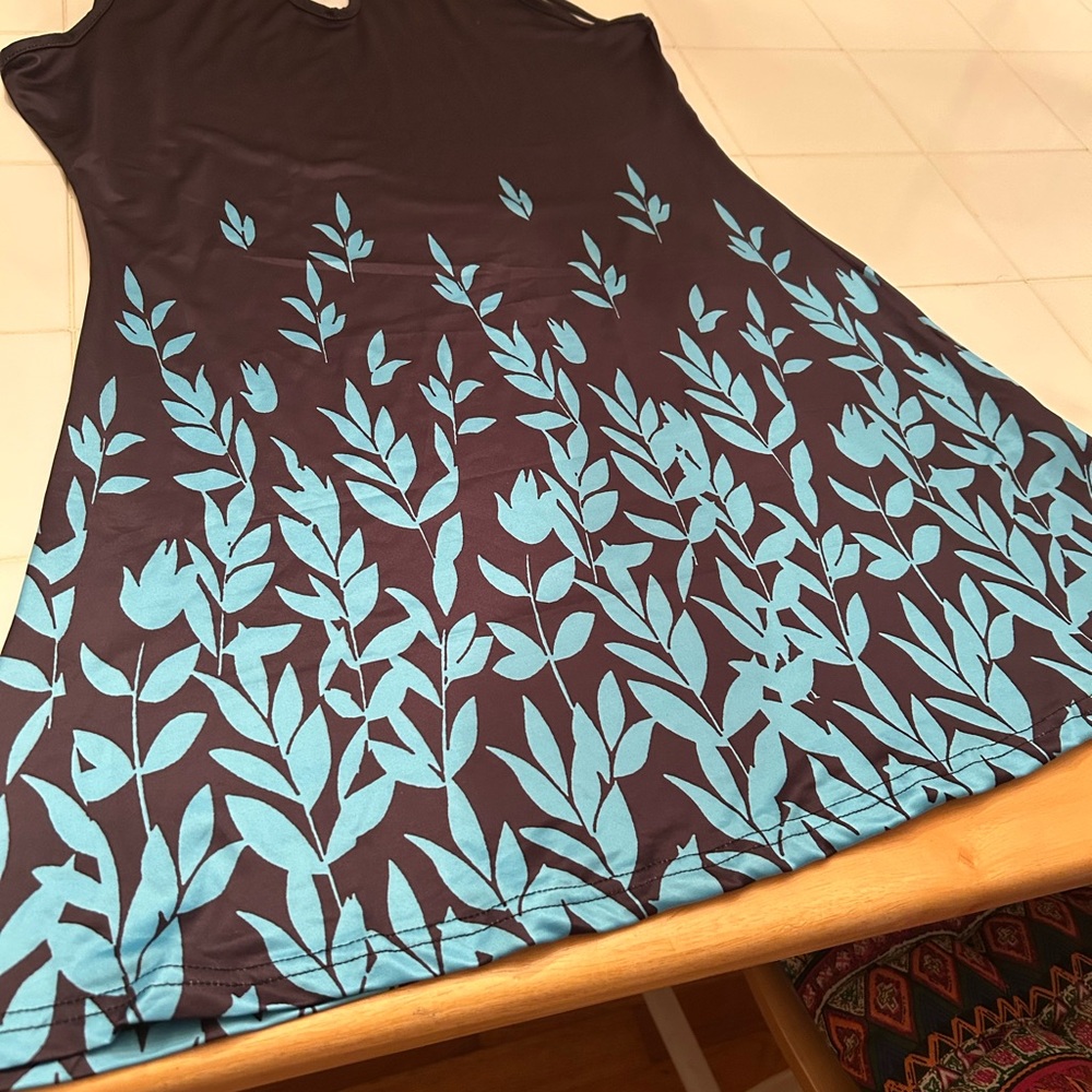 Chic Black and Blue Leaf Print Mini Dress